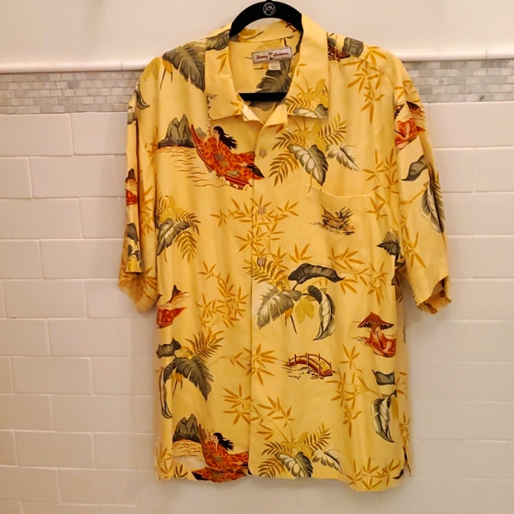 Tommy Bahama 100% silk shirt.Men's Large.